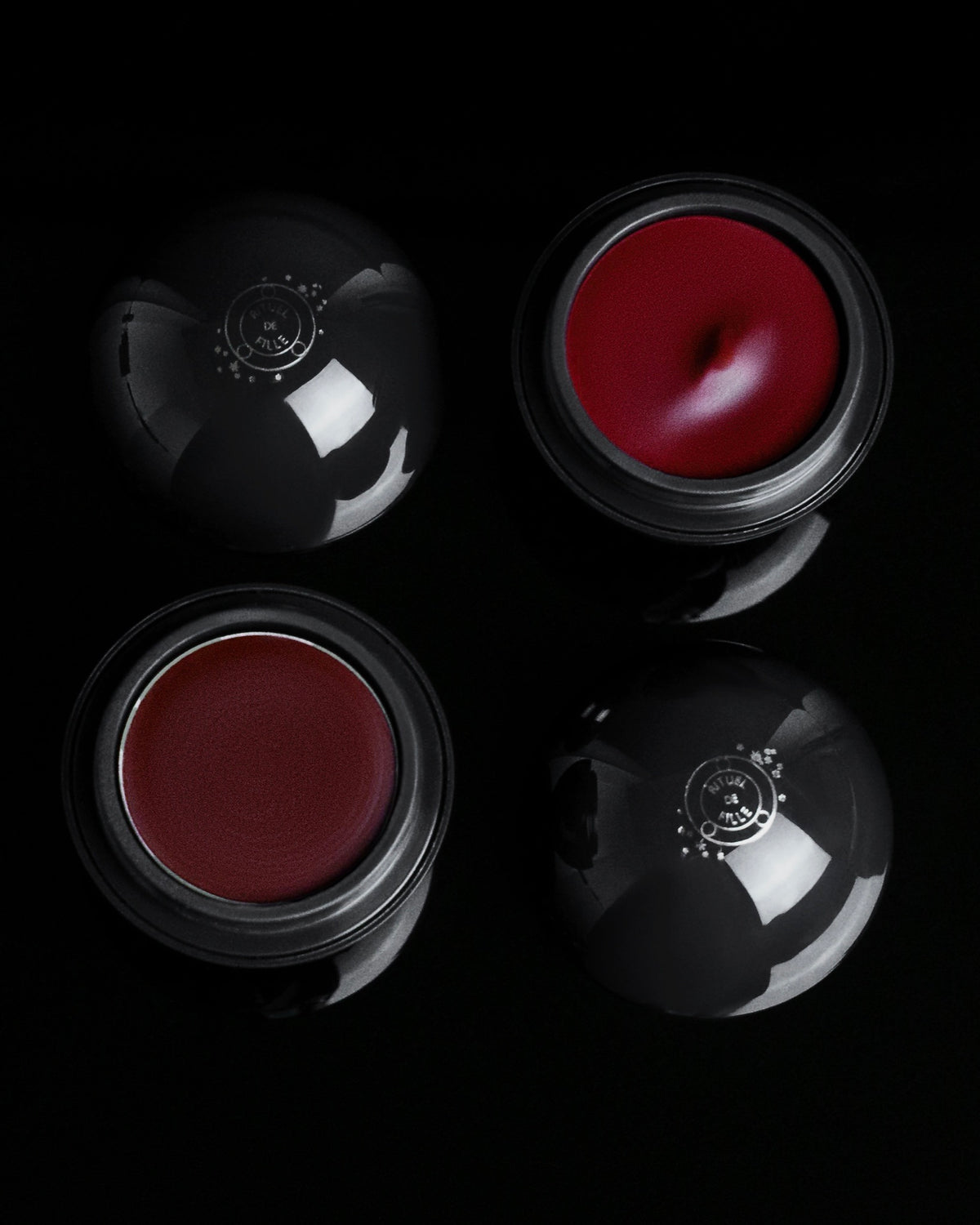 Color Set: Blood Red Eyeliners (2 Shades)