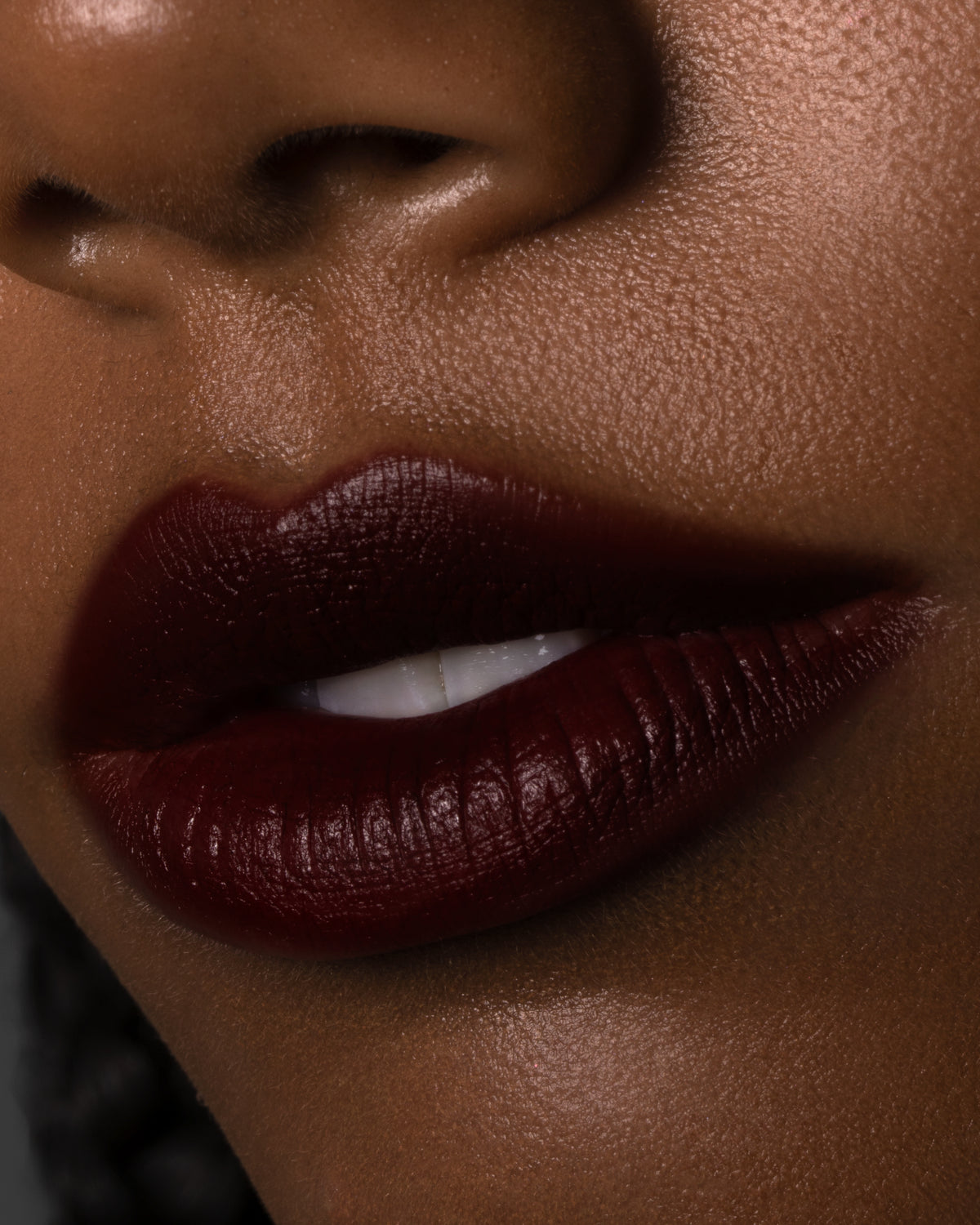 Ravenous | Forbidden Lipstick - Rituel de Fille